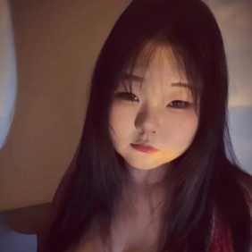 白云彭边丰满粉嫩19岁甜妹 - 优优